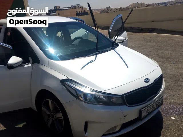 2018 كيا K3 Standard