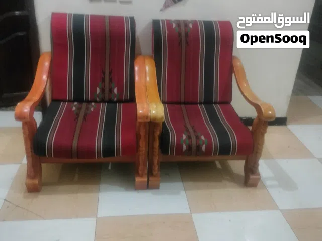 ثلاث كراسي خشب أصلي