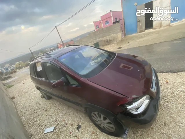 اوبل زفيرا مكسور عاليها دفعه ترخيص 10 الف كاش