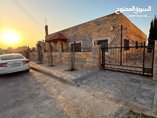 600 m2 3 Bedrooms Townhouse for Sale in Amman Marka