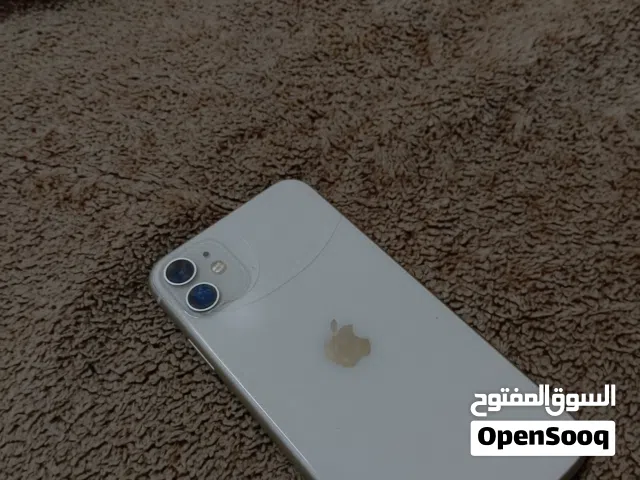 ايفون 11 للبيع في مشكله بسيطه شوف الوصف