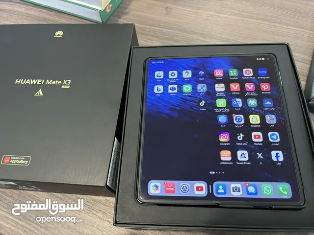 Huawei Mate X3 512 GB in Kuwait City