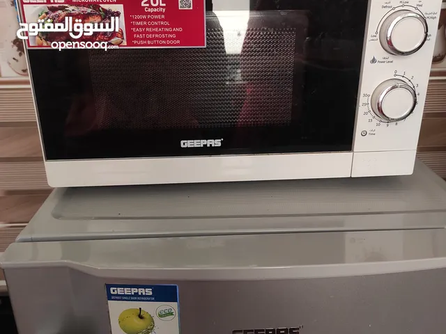 Geepas microwave,same new