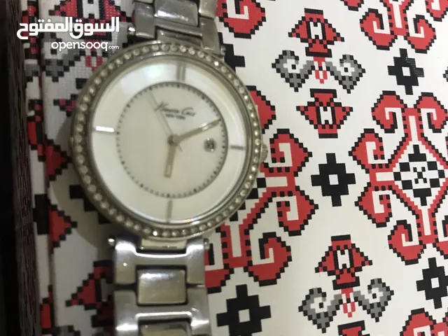 ساعة ستاتي