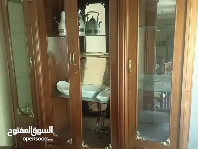 بوفيه غرفة ضيوف أو معيشة خشب زان دمياطي مصري بسعر مناسب بحال الجديد