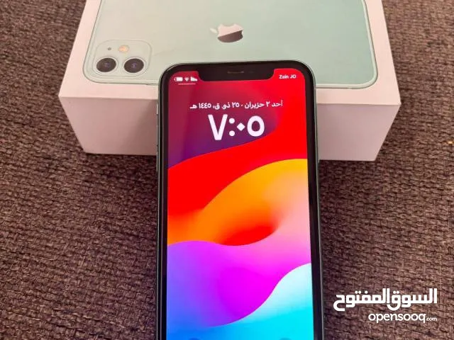 آيفون 11 عادي بحاله ممتازه بطاريه 78 مساحه 128 iOS 18.1