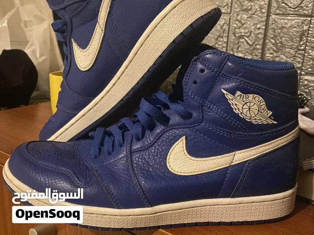 used few times rare stock Air Jordan 1 Retro High Og "Hyper Royal" sneakers (original)