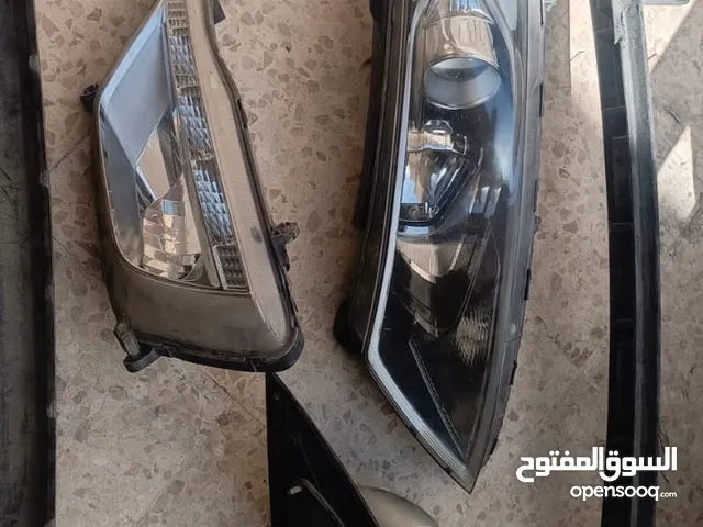 قطع كيا اوبتما 2013 ضوء يمين غماز يمين مرايه شمال وقطع متفرقه للطمبون الامامي