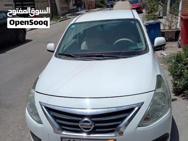 2019 نيسان صني SL