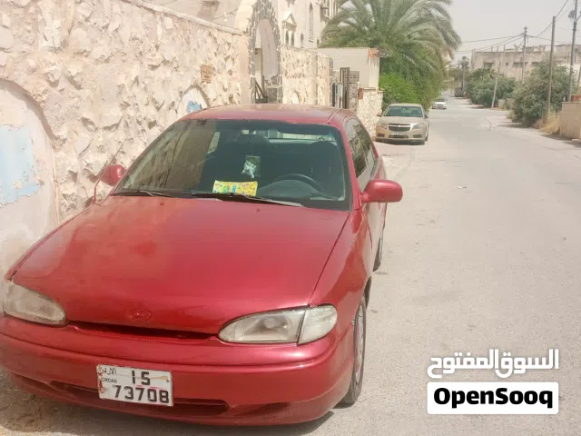 1995 هيونداي اكسنت Standard