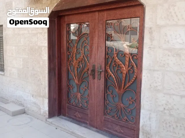 REF :14826 -شقة دوبلكس للبيع في عبدون