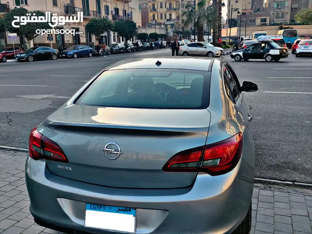 Opel Astra 2015 in Cairo