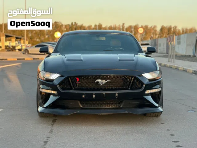 فورد موستيغ وارد موديل 2018 جير عادي بحاله ممتازه جاهزه للتسجيل والاستخدام