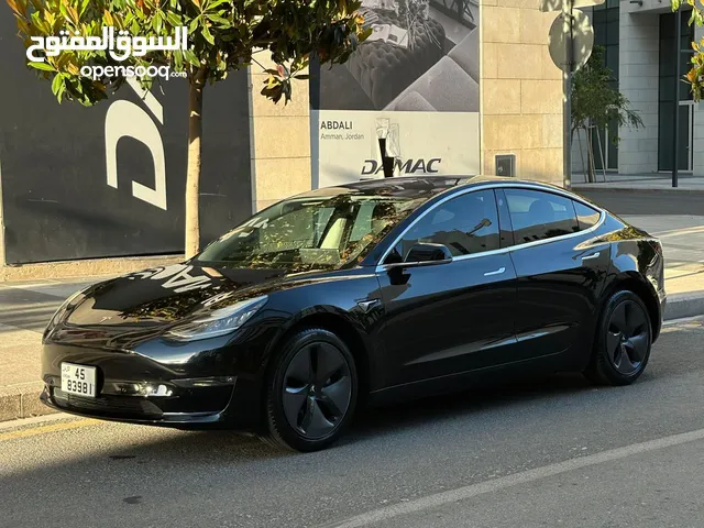Used Tesla Model 3 in Amman