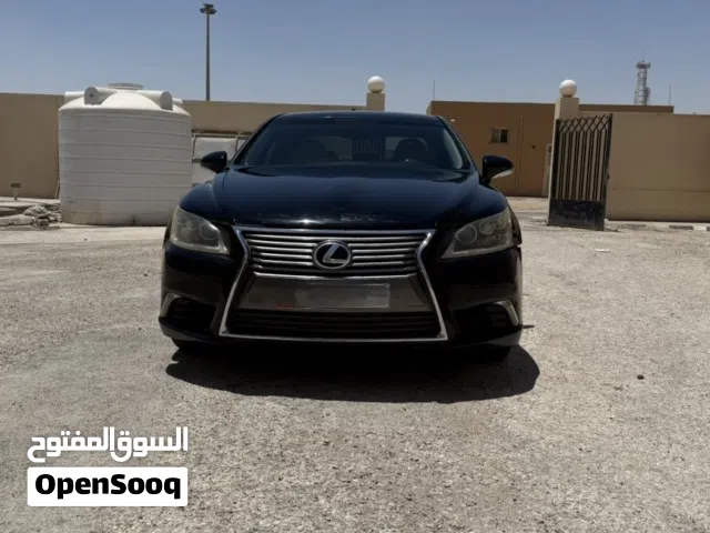 لكزس LS460 2015 شورت