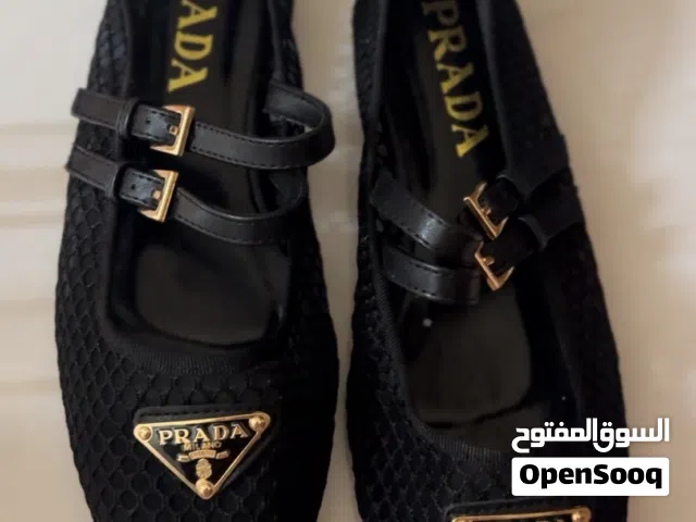 شوز مريح بدوام و طلعات طويله