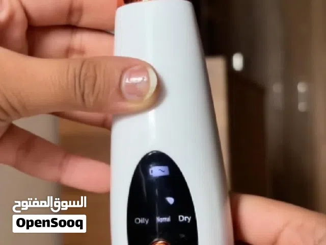 جهاز شفط وتنظيف الرؤوس السوداء الاحترافي - للعناية العميقة بالبشرة