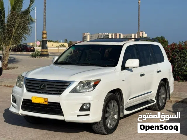2011 لكزس LX LX 570