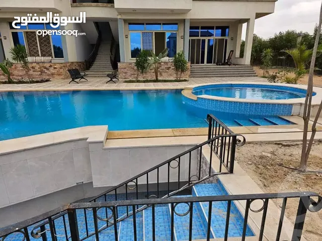 600 m2 5 Bedrooms Villa for Rent in Cairo Other
