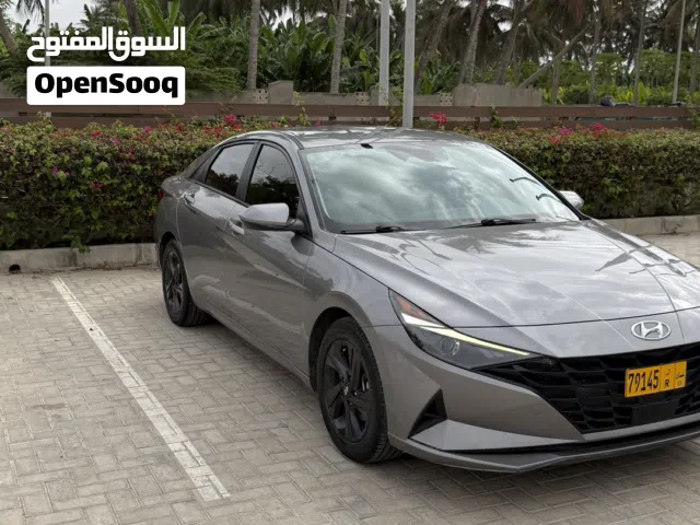 2021 هيونداي النترا SE