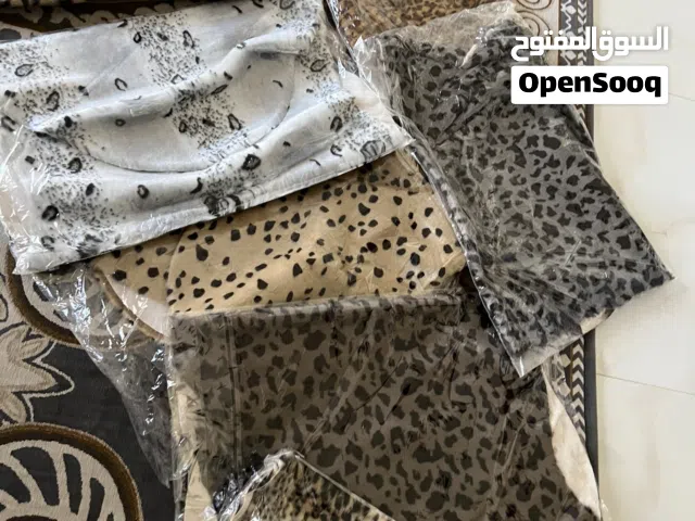 اغراض متنوع بسعر رمزي ورخيص