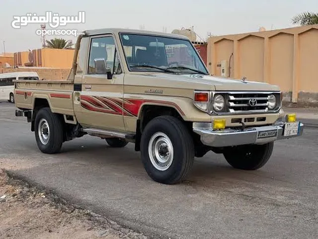 Used Toyota Land Cruiser in Muharraq