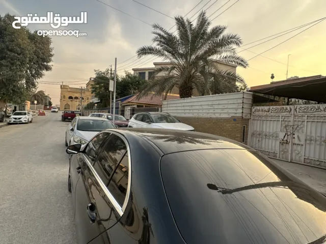 منزل مقابل عيون بغداد يصلح تجاري او سكني