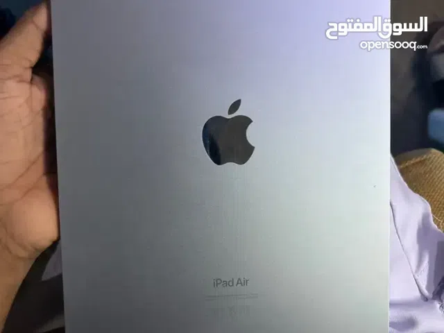 ايباد اير M2--نظييف جدا---تم البيع