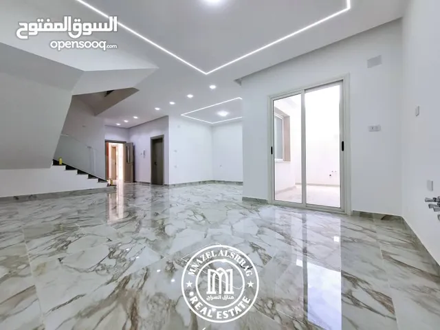350 m2 5 Bedrooms Villa for Sale in Tripoli Al-Serraj