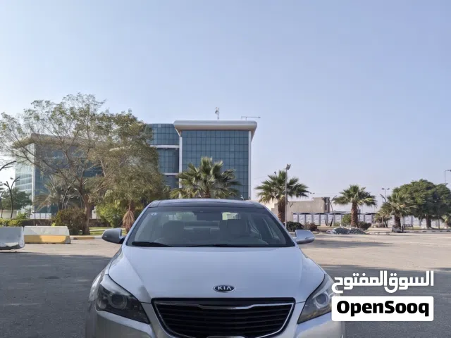 2011 كيا كادينزا Limited