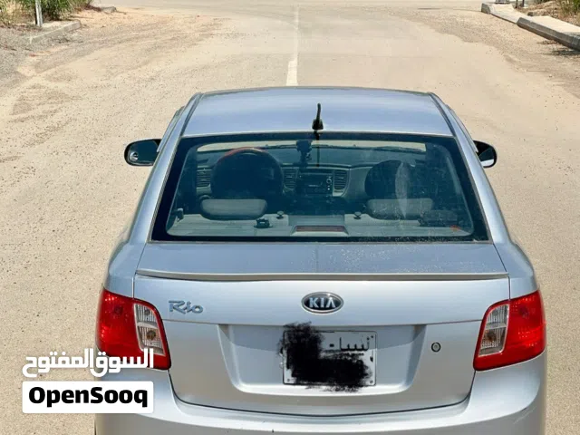 2010 كيا ريو S