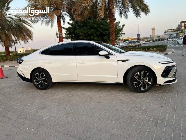 Sedan Hyundai in Ras Al Khaimah