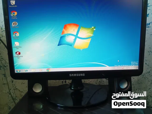 شاشة كمبيوتر سامسونج شغالة 100% مع اسلاكها