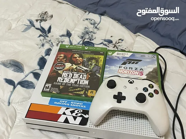 اكس بوكس ون طالب فيه 800