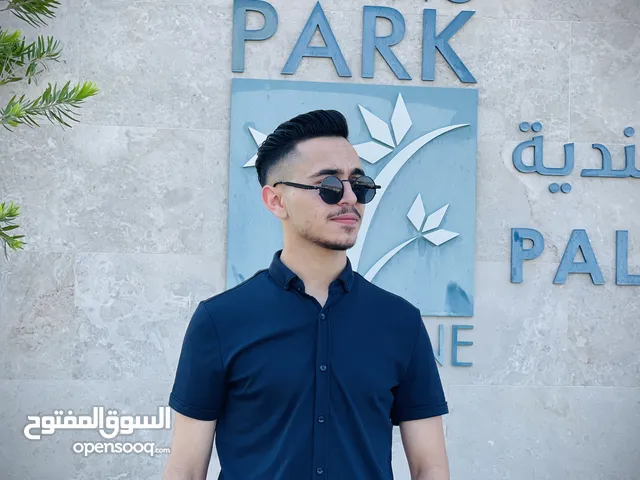 صلاح الدين محمود عبد الحليم العملة