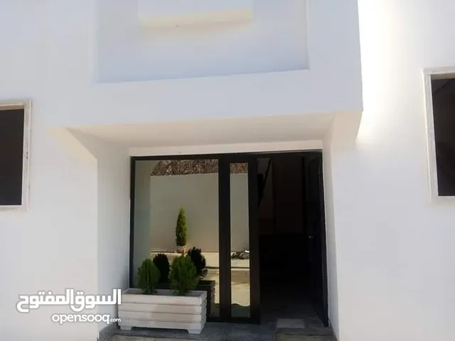 145 m2 3 Bedrooms Apartments for Sale in Tripoli Janzour
