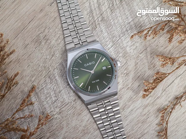 Analog Quartz Casio watches  for sale in Sana'a