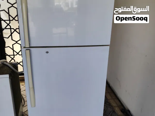 LG refrigerator very good condition