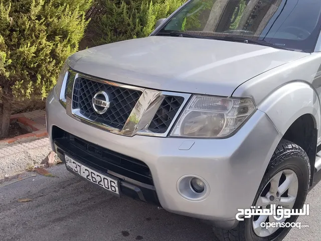 Nissan Navara 2012 in Amman