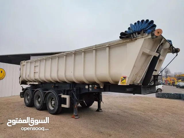 مقطورات للبيع
