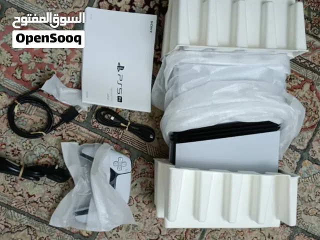 للبيع بلايستيشن 5 برو 2 تيرابايت الجديده to Sale PlayStation 5 Pro 2 TB