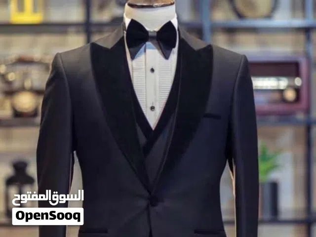 بدلة عريس بحالة ممتازه