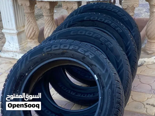 قومات شبه جدد للبيع