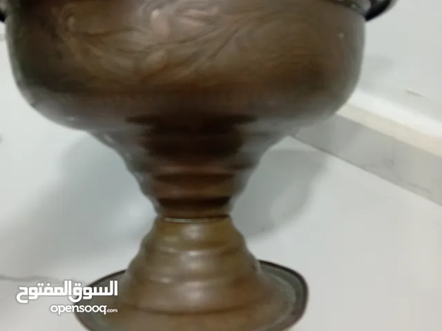 وعاء اثري من القرن التاسع عشر