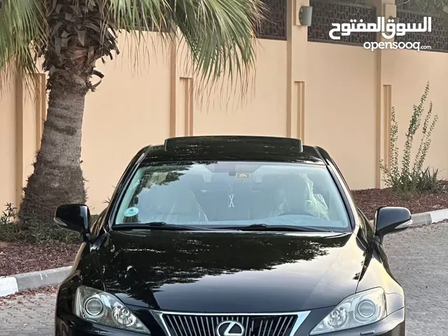 Lexus is300 V6 GCC 2010 Price 24,000 AED