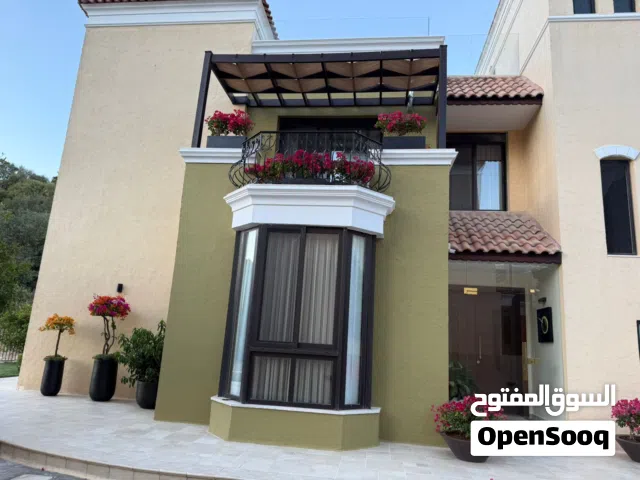750 m2 4 Bedrooms Villa for Rent in Amman Dabouq