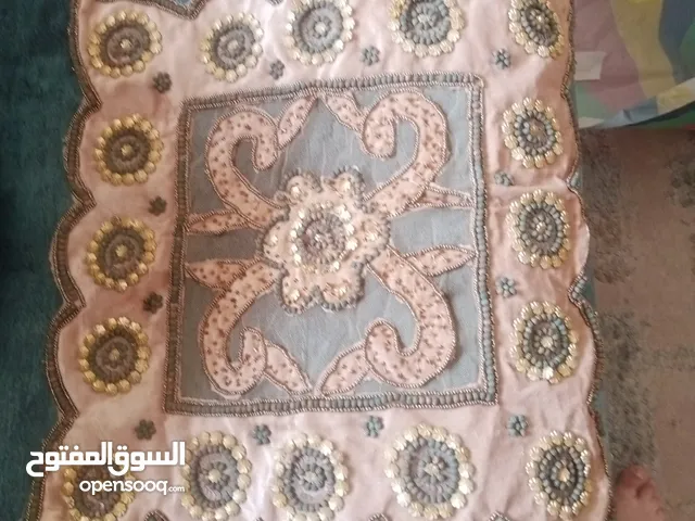مفارش طاولات وسط