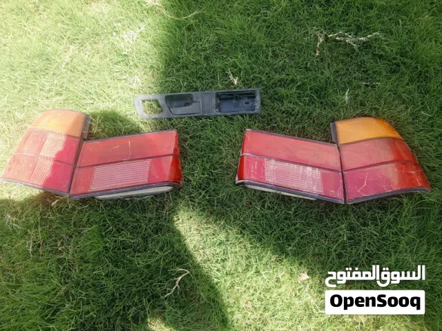 بك لايت بي ام 525 مستعمل للبيع السعر 40الف وبيهن مجال كلشي واضح بل صور مكاني نجف