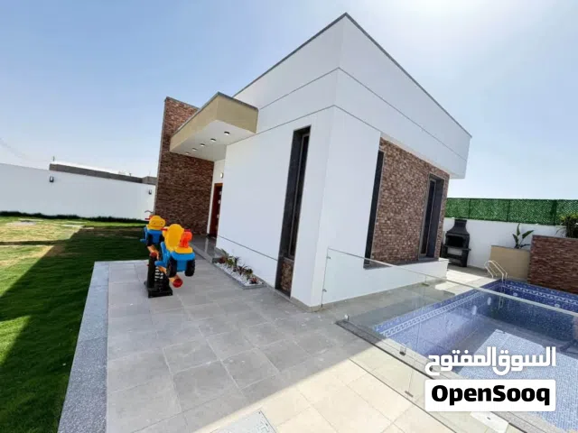 3 Bedrooms Chalet for Rent in Tripoli Al-Baesh
