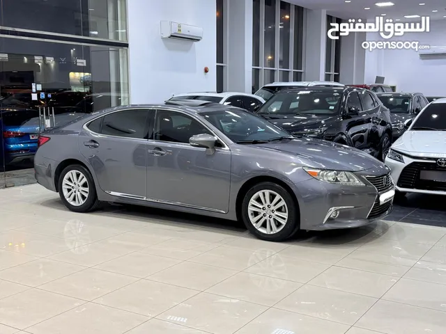 Lexus ES-350 / 2015 (Grey)